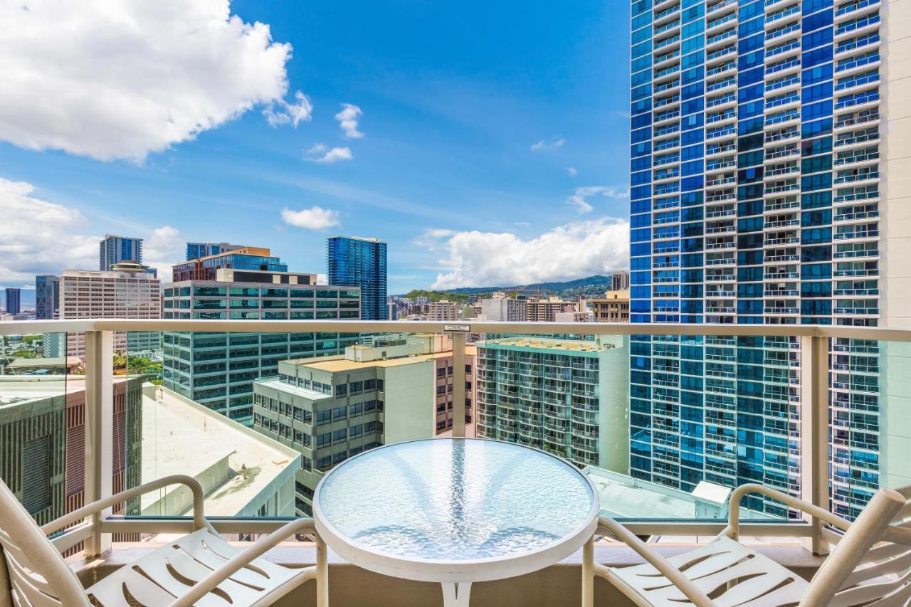 Castle At Ala Moana Hotel Χονολουλού Εξωτερικό φωτογραφία